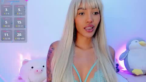 Snapshot of nix_taylor chatting on 16, 9, 2025 Nix online show from 16, 9, 2025