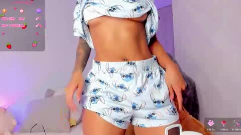 Snapshot of nix_taylor chatting on 7, 10, 2025 Nix online show from 7, 10, 2025