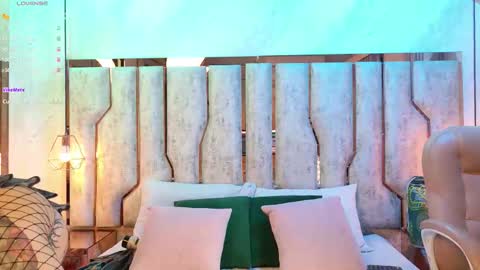 Nixx  online show from 1, 12, 2025