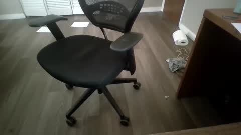 Snapshot of nm8669475 chatting on 9, 3, 2025 nm8669475 online show from 9, 3, 2025