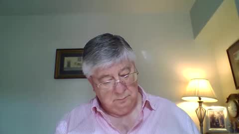 Snapshot of nn69uk chatting on 10, 10, 2025 NN69UK online show from 10, 10, 2025