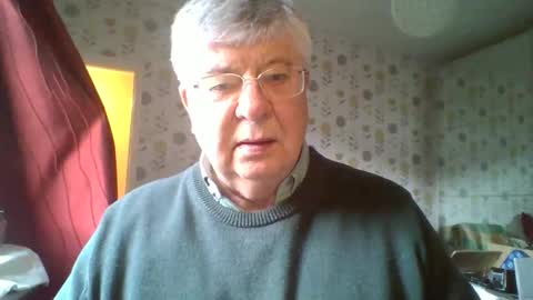 Snapshot of nn69uk chatting on 22, 12, 2025 NN69UK online show from 22, 12, 2025