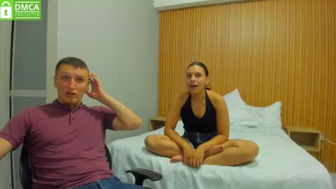 Snapshot of no_limites_pvt chatting on 11, 9, 2025 Emma - Mike online show from 11, 9, 2025