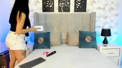 NATHALIA MORENO online show from 21, 2, 2026