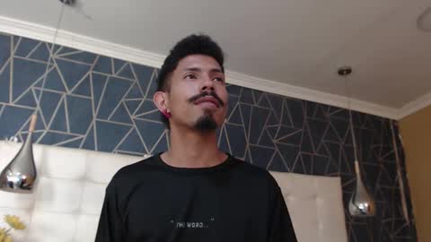 Snapshot of noaahtylor chatting on 11, 2, 2026 Noah online show from 11, 2, 2026