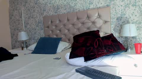 Noah online show from 11, 4, 2026