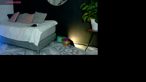 Noah  online show from 18, 4, 2026