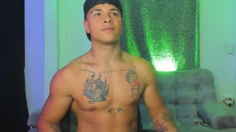 noah_223 online show from 11, 11, 2025