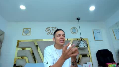 Zoe  online show from 16, 3, 2026