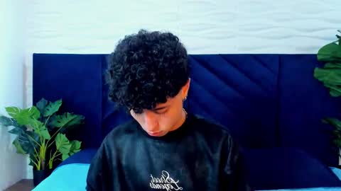 noah_dupont_ online show from 24, 10, 2025