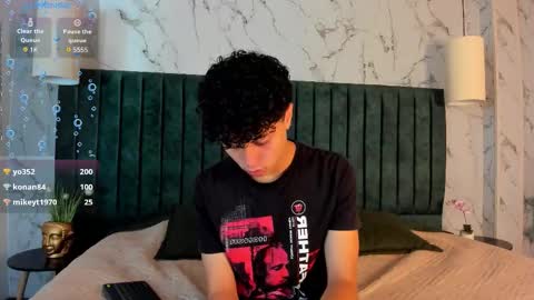 noah_dupont_ online show from 24, 11, 2025