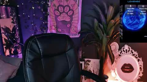 REAL name LiaDM are always open online show from 27, 3, 2026