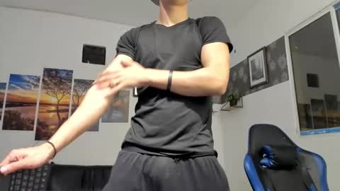 noah_flynn1 online show from 14, 3, 2026