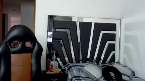 Noah Harris01 online show from 19, 12, 2024