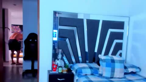 Noah Harris01 online show from 4, 2, 2026