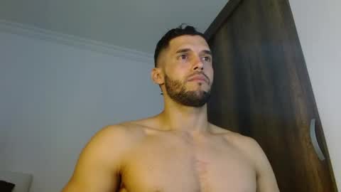 Snapshot of noah_jhonsonn chatting on 4, 5, 2026 Noah online show from 4, 5, 2026