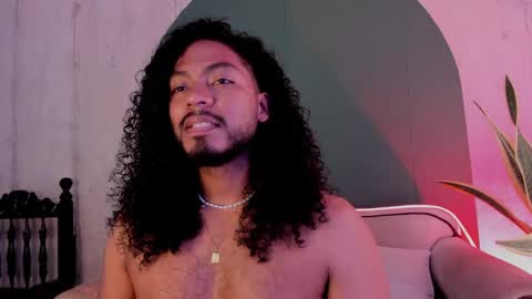 Snapshot of noah_jones__ chatting on 22, 1, 2025 Noah online show from 22, 1, 2025