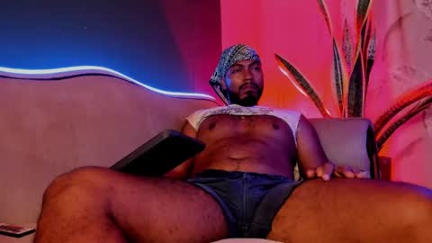 Snapshot of noah_jones__ chatting on 11, 2, 2025 Noah online show from 11, 2, 2025