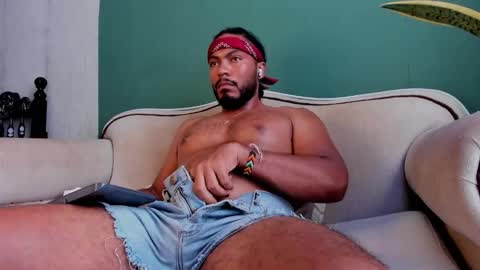 Snapshot of noah_jones__ chatting on 15, 2, 2025 Noah online show from 15, 2, 2025