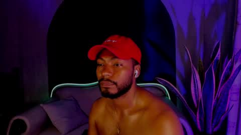 Snapshot of noah_jones__ chatting on 12, 3, 2025 Noah online show from 12, 3, 2025