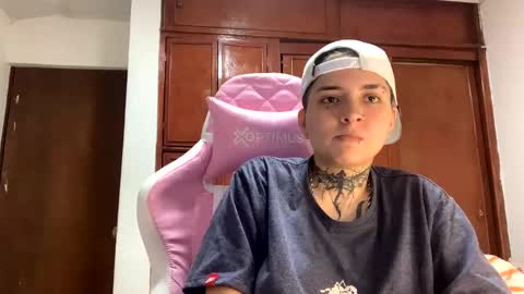 noah hehim    online show from 28, 1, 2025