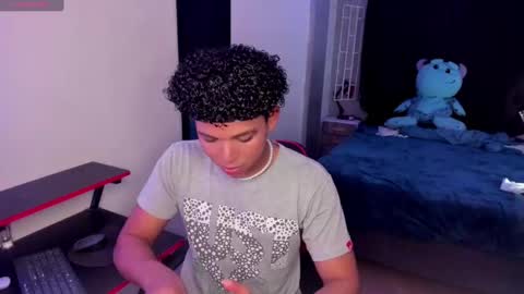 Snapshot of noah_smith04 chatting on 24, 9, 2025 noah_smith04 online show from 24, 9, 2025