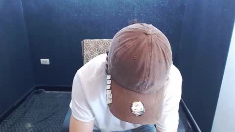 noah_sokolov online show from 8, 11, 2025