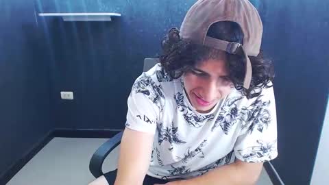 noah_sokolov online show from 16, 12, 2025