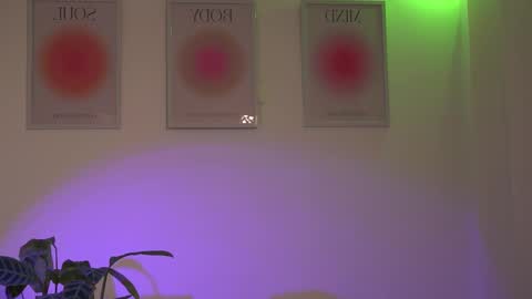 Noah     online show from 23, 2, 2025