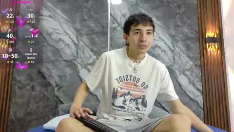 Snapshot of noahwalker__ chatting on 29, 6, 2026 online show from 29, 6, 2026