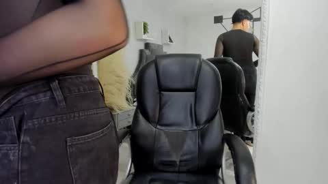 Snapshot of noahwolff_ chatting on 4, 2, 2026 Noah online show from 4, 2, 2026