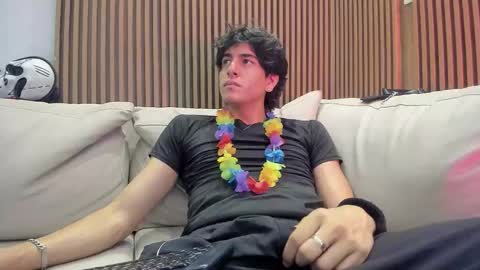 Snapshot of noahx_valko chatting on 15, 12, 2025 noahx_valko online show from 15, 12, 2025