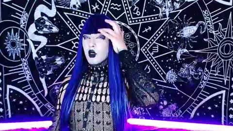 caroline online show from 29, 3, 2026