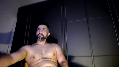 Snapshot of nobodyisperfect80 chatting on 2, 11, 2025 nobodyisperfect80 online show from 2, 11, 2025