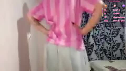 Snapshot of noelfebus chatting on 4, 12, 2025 Ann online show from 4, 12, 2025