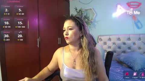 Snapshot of noelia_milfs chatting on 27, 6, 2026 noelia_milfs online show from 27, 6, 2026