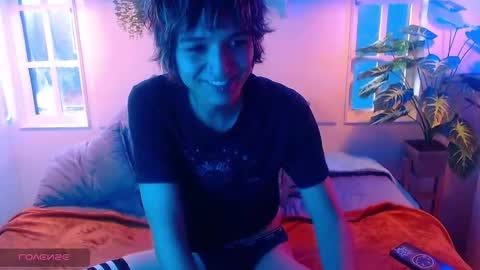 Snapshot of noellee__ chatting on 11, 10, 2025 CALL ME APRIL online show from 11, 10, 2025