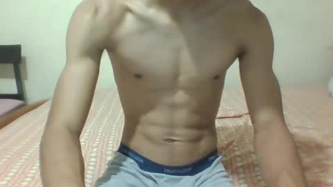 Snapshot of nofacebaby_ chatting on 19, 9, 2025 nofacebaby_ online show from 19, 9, 2025