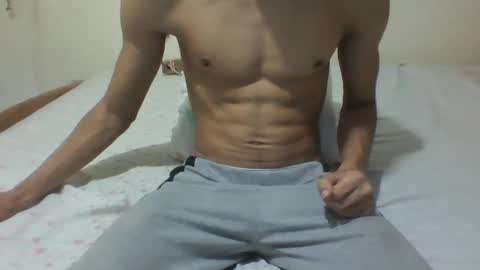 Snapshot of nofacebaby_ chatting on 30, 9, 2025 nofacebaby_ online show from 30, 9, 2025