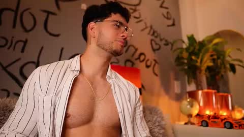 kevin online show from 8, 10, 2025