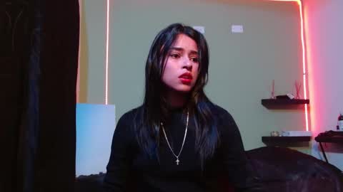 Noha Thomson online show from 10, 9, 2025