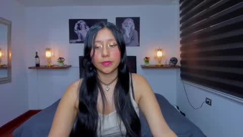 Snapshot of nohemi_louse chatting on 5, 2, 2025 Nohemi online show from 5, 2, 2025