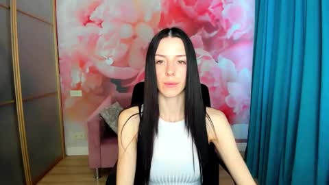 NoirDiva online show from 21, 4, 2026