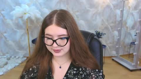 Snapshot of noirwhisper chatting on 14, 11, 2025 noirwhisper online show from 14, 11, 2025