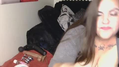 Nola Strange online show from 12, 9, 2025