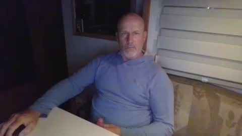 Snapshot of nomadfreedom chatting on 10, 12, 2024 nomadfreedom online show from 10, 12, 2024