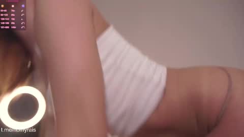 Snapshot of nomyrai chatting on 29, 4, 2026 Rina Rabbit online show from 29, 4, 2026