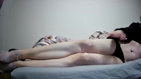 NonBinaryNicky online show from 28, 3, 2026