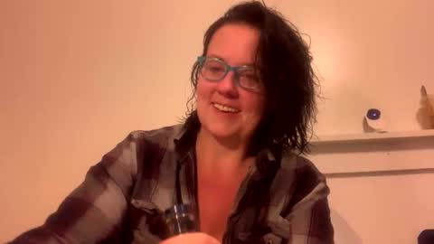 NoNipsAllDrip online show from 18, 5, 2026