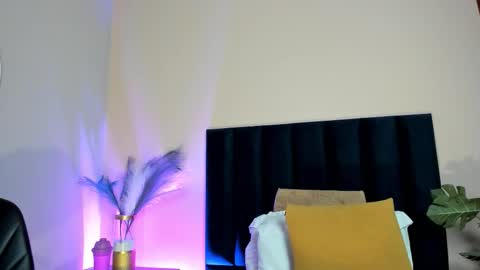 Nora Da Silva online show from 7, 1, 2026